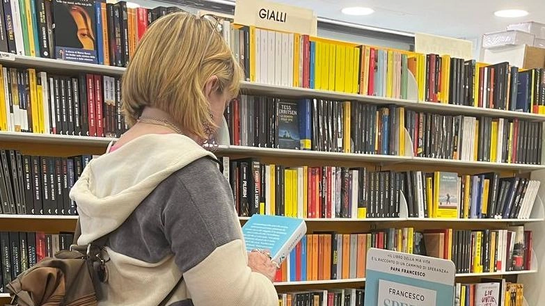Salite le vendite dei libri sul Papa