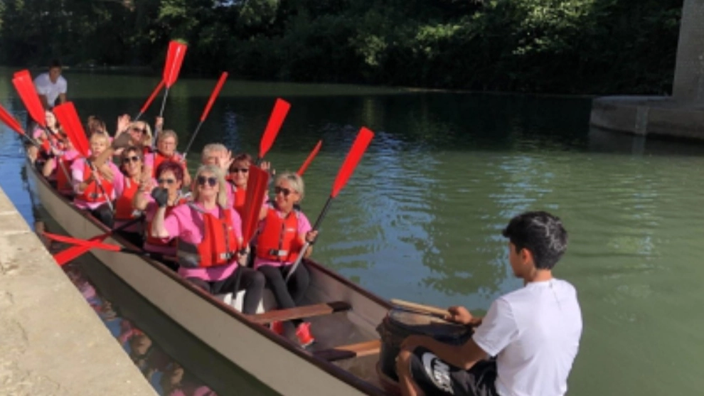 Firenze, il 29 aprile speciale giro in barca al femminile sulla 'dragon boat'