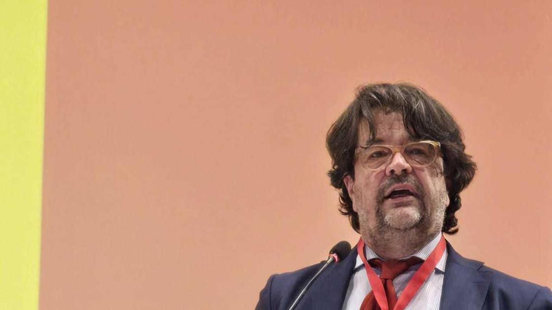https://www.lanazione.it/image-service/view/acePublic/alias/contentid/MGExOGUzYWUtZjQ0My00/0/penitenziario-il-governo-rispetti-gli-impegni.jpeg?f=16:9&w=1200&h=630