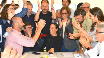 Sara Funaro sindaca di Firenze: risultati dei ballottaggi, sconfitto Schmidt