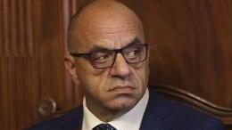 https://www.lanazione.it/image-service/view/acePublic/alias/contentid/MGFiOTExMGEtZGMzZi00/0/volontari-di-polizia-locale-aiuto-alla-citta.jpeg?f=16:9&w=1200&h=630
