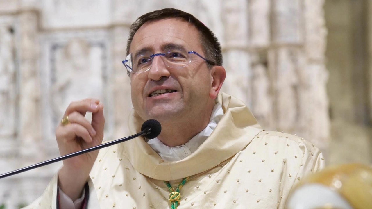 Il vescovo Andrea Migliavacca guida le celebrazioni pasquali Il vescovo Andrea Migliavacca guida le celebrazioni pasquali