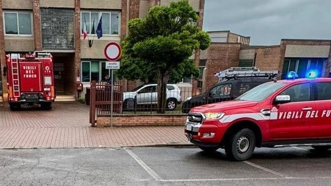 Sul posto i Vigili del fuoco