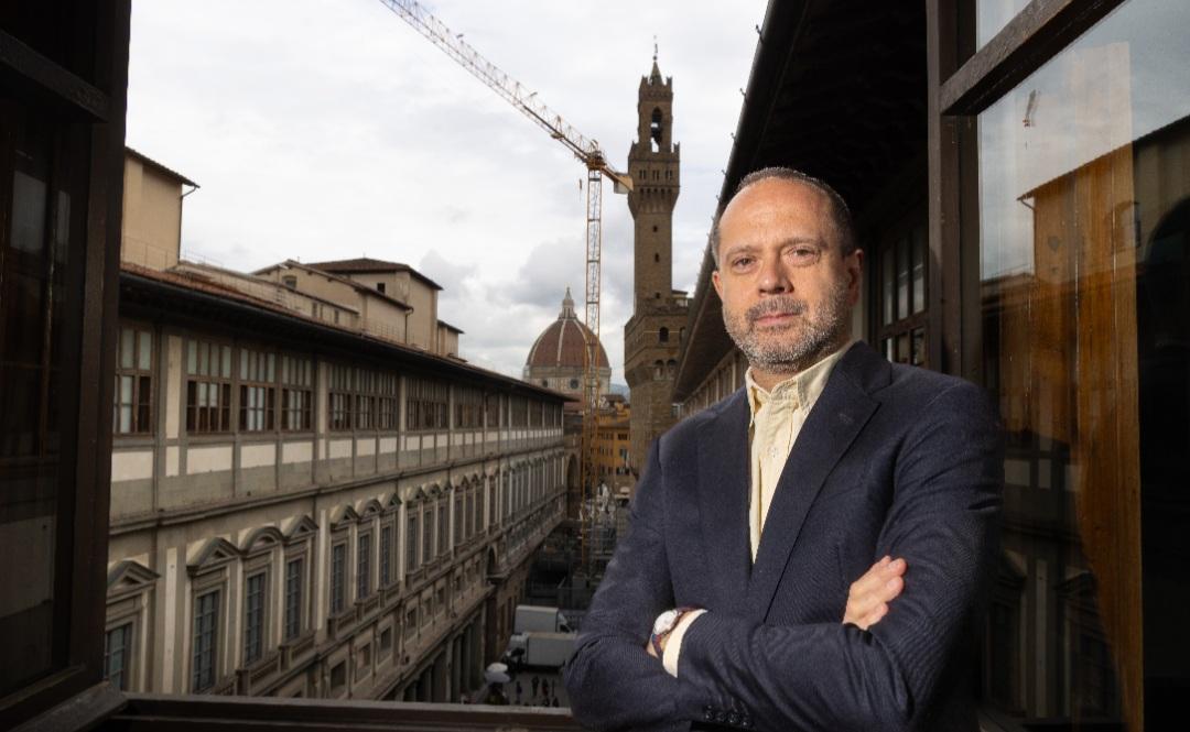 uffizi via la gru il mostro metallico sar224 smantellato dal 16 al 21 giugno