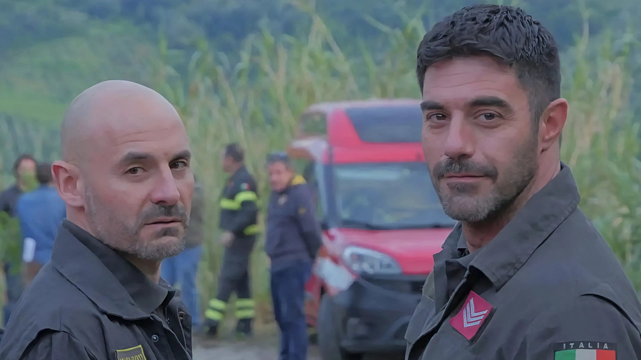 Nuovo colpo di Castaldo: presenta un corto ispirato al terremoto in Abruzzo. È il giorno della prima alla mostra, il lancio con Bruno Vespa e Gianni Letta. Nuovo colpo di Castaldo: presenta un corto ispirato al terremoto in Abruzzo. È il giorno della prima alla mostra, il lancio con Bruno Vespa e Gianni Letta.