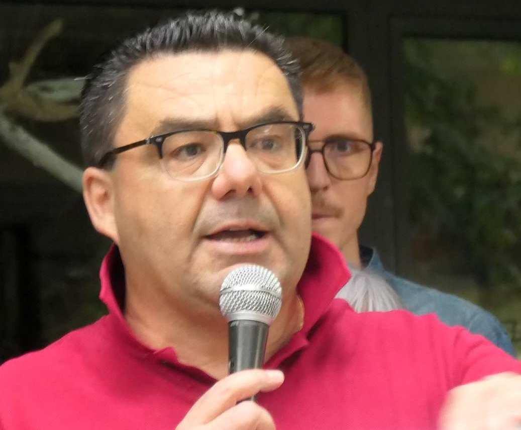 https://www.lanazione.it/image-service/view/acePublic/alias/contentid/MGJmODZjMDgtNjFkOS00/0/parte-la-corsa-elettorale-e-avs-punta-su-due-avvocati-gia-in-lista-nicoletti-e-pieroni.jpeg