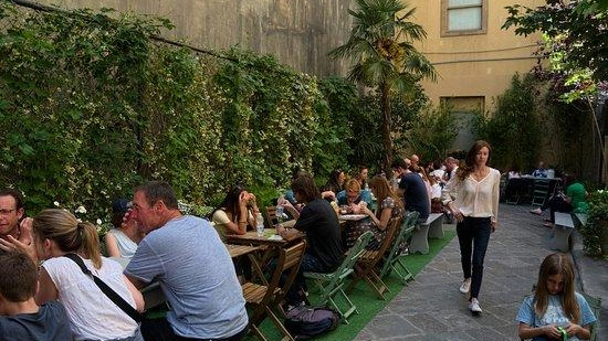 Un giardino nel cuore di Firenze: piazzetta dei Tre Re riqualificata da Serre Torrigiani Un giardino nel cuore di Firenze: piazzetta dei Tre Re riqualificata da Serre Torrigiani