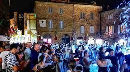 Città della Pieve a colori per “Croma“ e tanti appuntamenti per le due serate promosse Pieve Arte e Vetrine