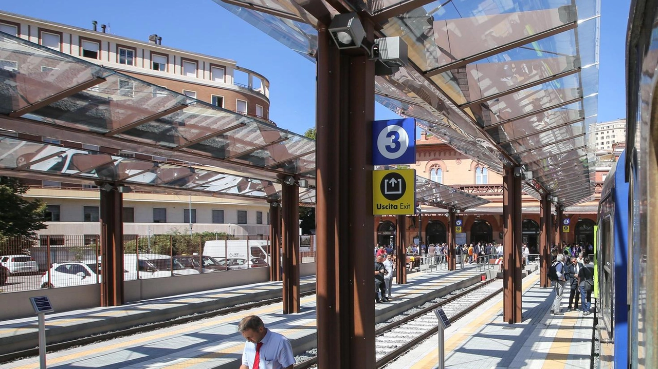 I lavori hanno incontrato uno stop: Rfi non è riuscita a rispettare la scadenza del 30 giugno per avviare gli impegni formali di spesa I lavori hanno incontrato uno stop: Rfi non è riuscita a rispettare la scadenza del 30 giugno per avviare gli impegni formali di spesa