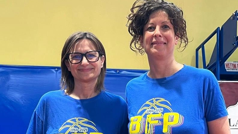 Sarà ancora una volta Simona Querci, affiancata da Valentina Volpini (foto), a guidare l’Under 19 del Bieffe Porcari per la... Sarà ancora una volta Simona Querci, affiancata da Valentina Volpini (foto), a guidare l’Under 19 del Bieffe Porcari per la...