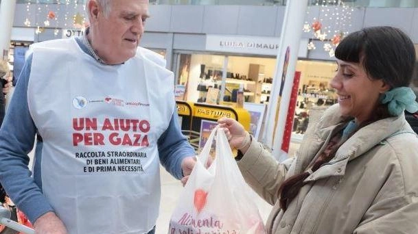 Sono 23 le tonnellate di cibo donati con la raccolta per Gaza promossa dalle Misericordie con Unicoop Firenze e. ’Il Cuore si scioglie’ Sono 23 le tonnellate di cibo donati con la raccolta per Gaza promossa dalle Misericordie con Unicoop Firenze e. ’Il Cuore si scioglie’