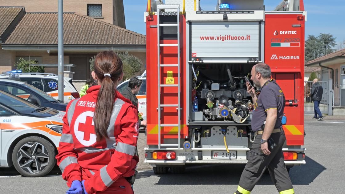 Tragedia a Vernio. Operaio schiacciato dal camion nel cantiere. Il tir è scivolato da solo Tragedia a Vernio. Operaio schiacciato dal camion nel cantiere. Il tir è scivolato da solo
