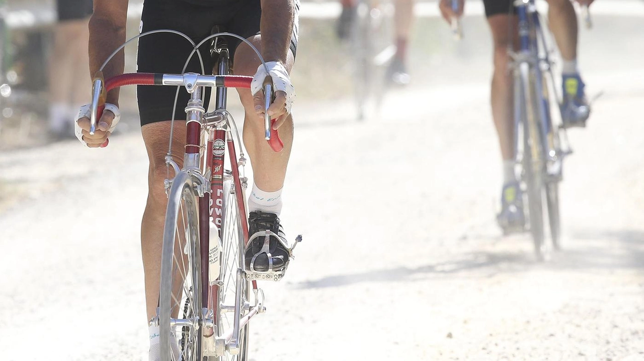 I partecipanti all’Eroica, edizione dello scorso anno: quest’anno sono previsti 9mila iscritti a una delle competizioni più affascinanti I partecipanti all’Eroica, edizione dello scorso anno: quest’anno sono previsti 9mila iscritti a una delle competizioni più affascinanti