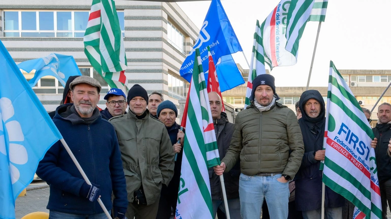 Sciopero lavoratori Gruppo BCC Iccrea a Bagno a Ripoli per possibile cessione dipendenti. Sindacati denunciano contraddizioni aziendali e chiedono maggiore tutela dei diritti.