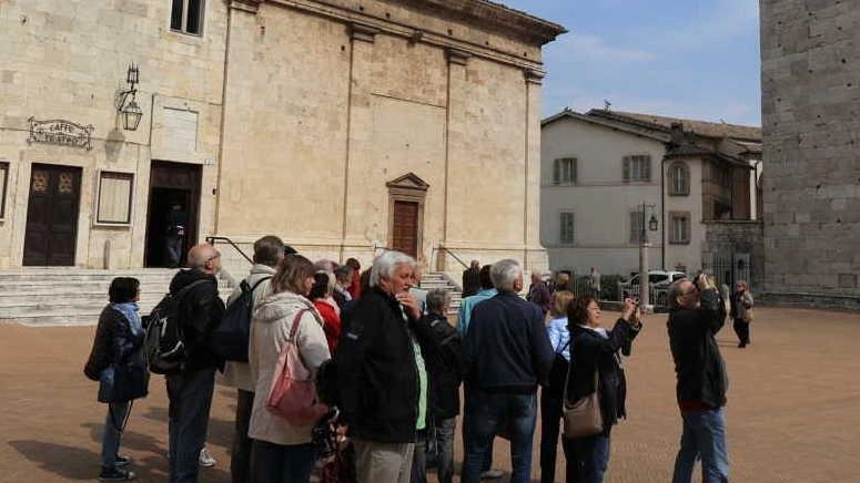 Spoleto, da febbraio l’obbligo per le strutture ricettive non sarà più trimestrale. Tra gli operatori c’è chi mugugna Spoleto, da febbraio l’obbligo per le strutture ricettive non sarà più trimestrale. Tra gli operatori c’è chi mugugna