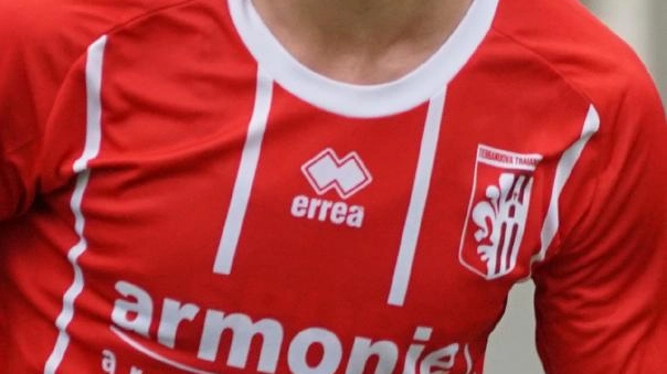 Il giovane attaccante Christian Iaiunese parla della sua vittoria con il Terranuova Traiana contro il Grosseto e si prepara per il derby contro l'Aquila. La squadra è in forma e pronta a dare il massimo. Il giovane attaccante Christian Iaiunese parla della sua vittoria con il Terranuova Traiana contro il Grosseto e si prepara per il derby contro l'Aquila. La squadra è in forma e pronta a dare il massimo.