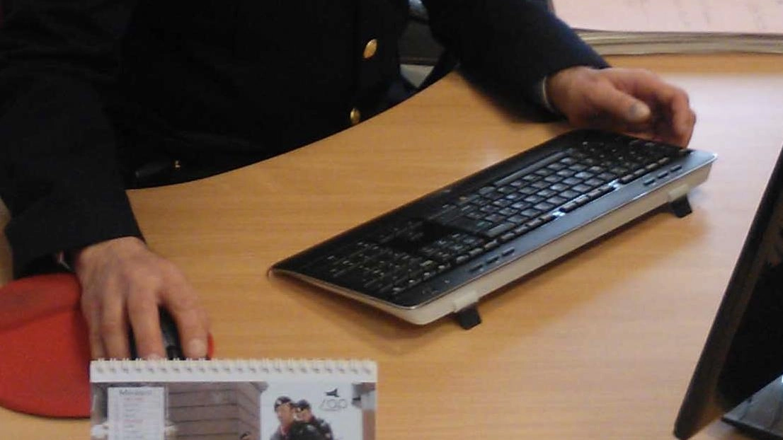 Le indagini della Polizia postale Le indagini della Polizia postale