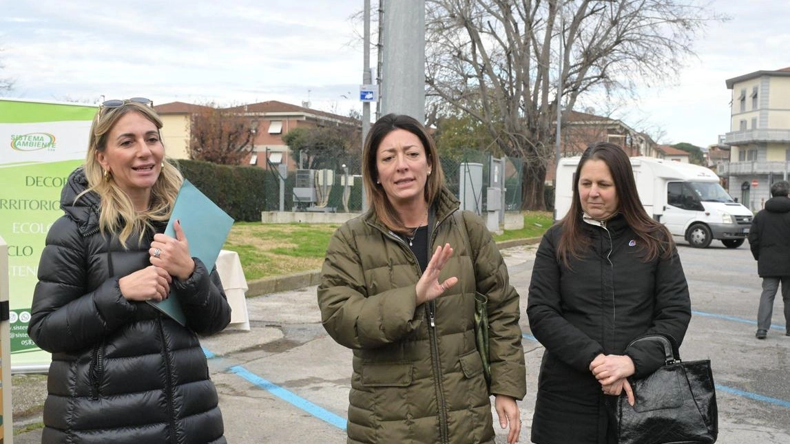 L’assessore Consani con la direttrice Susini e la presidente Bianchi L’assessore Consani con la direttrice Susini e la presidente Bianchi