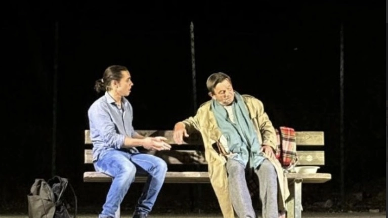 "Annuncio ritardo" "Annuncio ritardo"