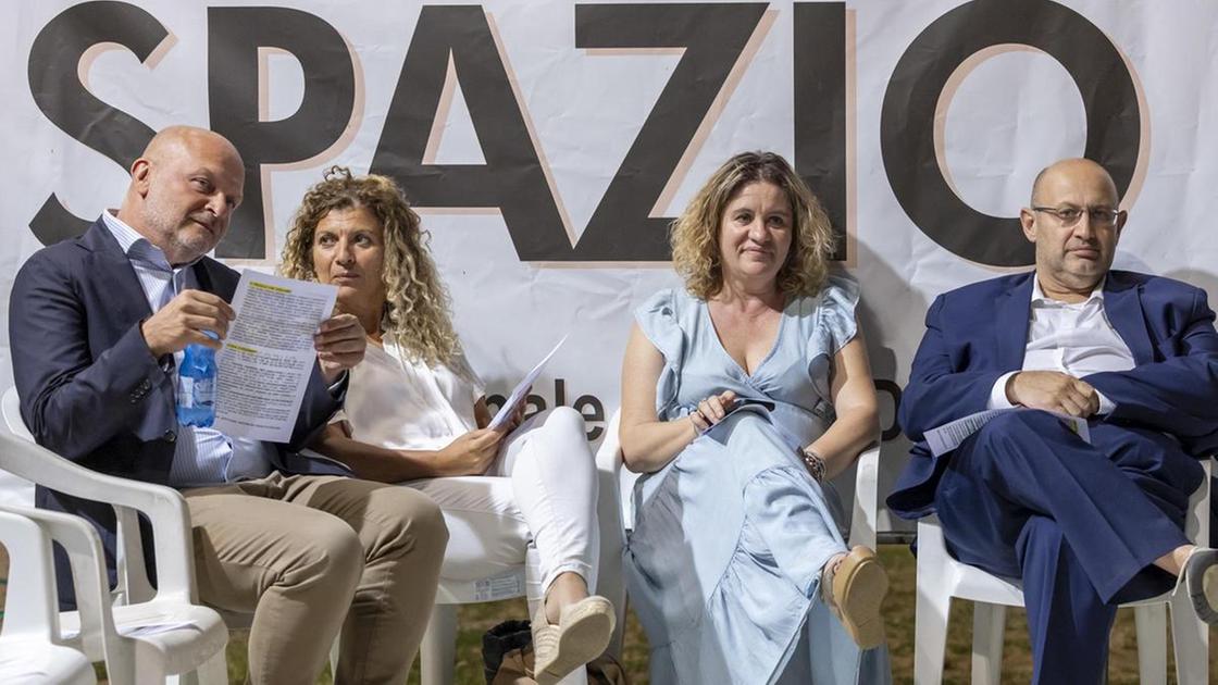 Regionali, accordo De Caro Pd locale sulla ricandidatura di Giani Regionali, accordo De Caro Pd locale sulla ricandidatura di Giani