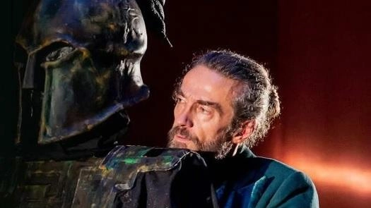Un nuovo grande nome dello spettacolo nazionale per la stagione del Teatro Cucinelli firmata dallo Stabile dell’Umbria. Martedì e mercoledì... Un nuovo grande nome dello spettacolo nazionale per la stagione del Teatro Cucinelli firmata dallo Stabile dell’Umbria. Martedì e mercoledì...