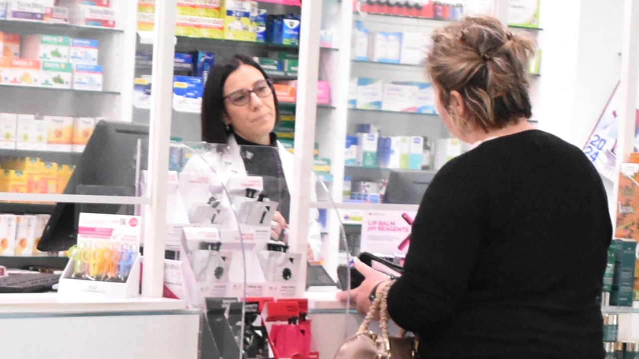 Banco Farmaceutico da record in provincia: 22 farmacie aderenti. Il valore dei prodotti supera 17mila euro. Lotta alla povertà sanitaria. Banco Farmaceutico da record in provincia: 22 farmacie aderenti. Il valore dei prodotti supera 17mila euro. Lotta alla povertà sanitaria.