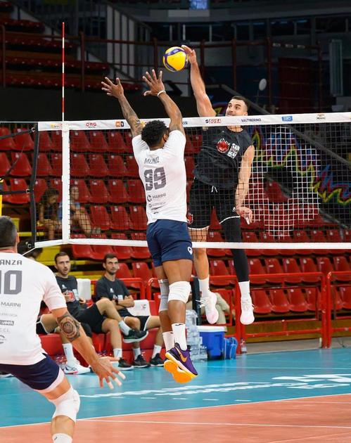 sir perugia prima amichevole i block devils dominano cisterna