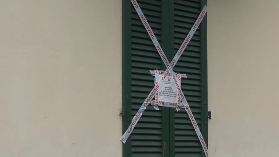 La casa. è stata posta sotto sequestro La casa. è stata posta sotto sequestro