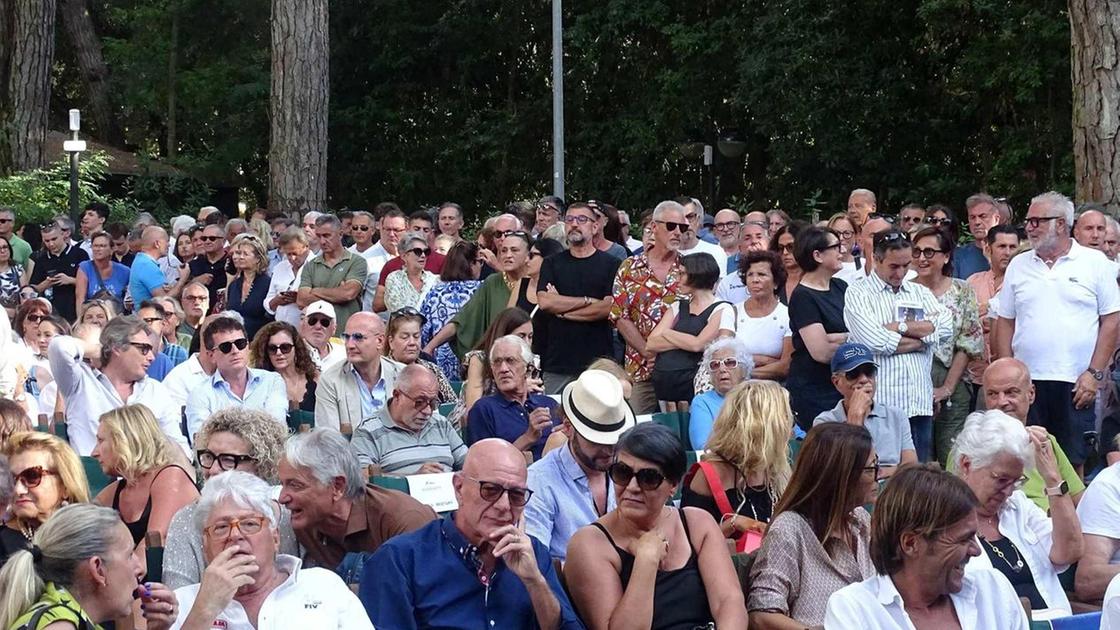il memoir la verit224 232 un fuoco una storia di legami familiari