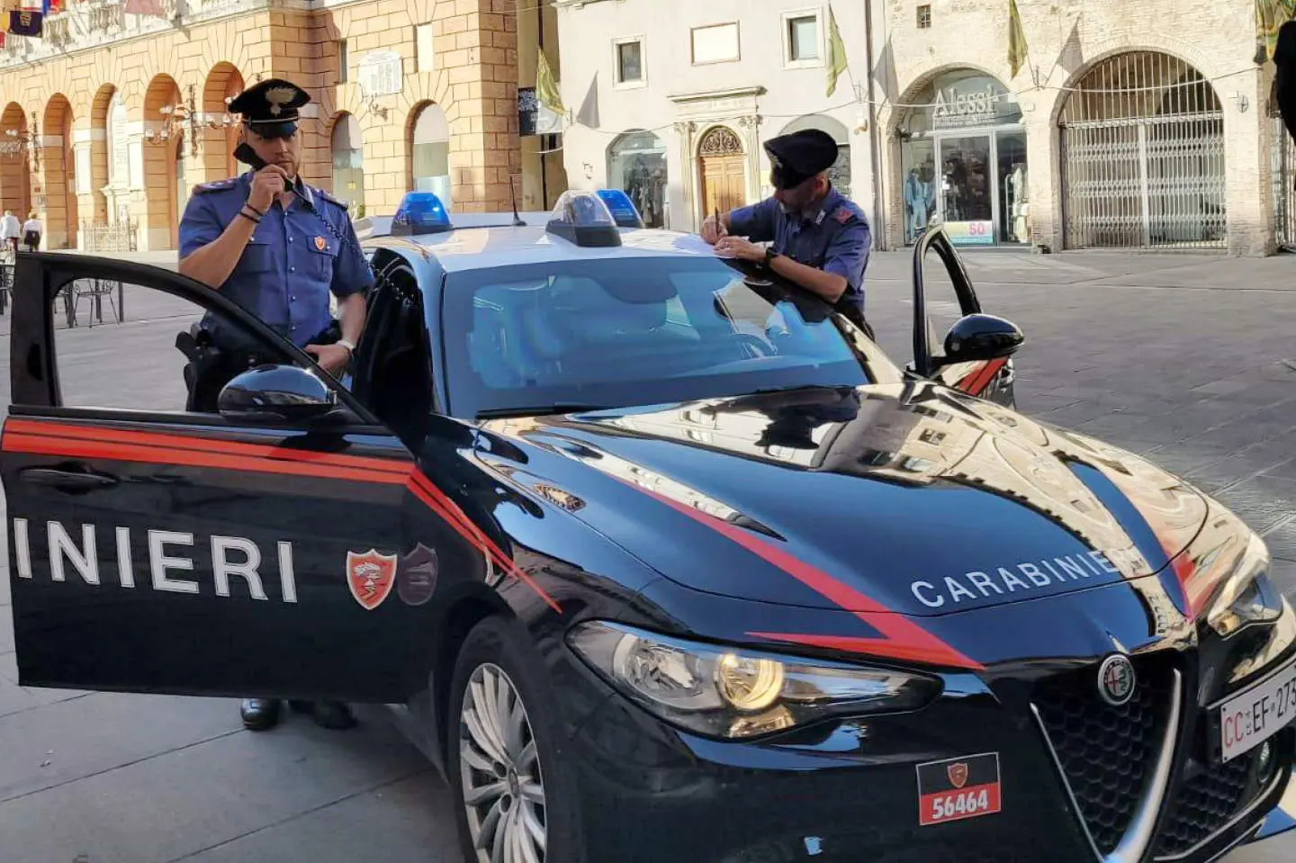 Picchiata e filmata a 11 anni. Bulli contro una ragazzina. Il caso finisce in Parlamento