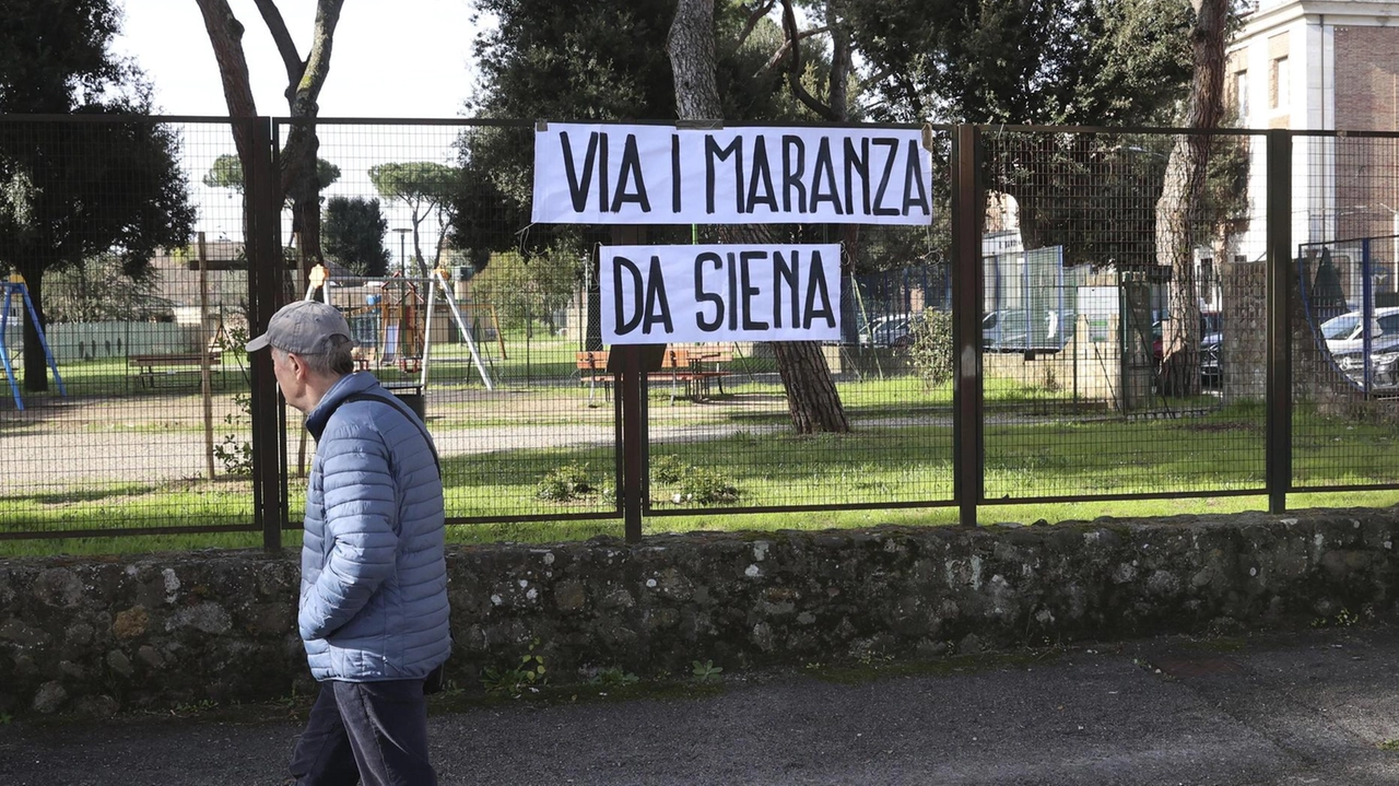 Il professor Andrea Fagiolini, psichiatra, legge gli episodi di arroganza e violenza con protagonisti i giovani di oggi: segnali di frustrazione, disorientamento e disaffezione.
