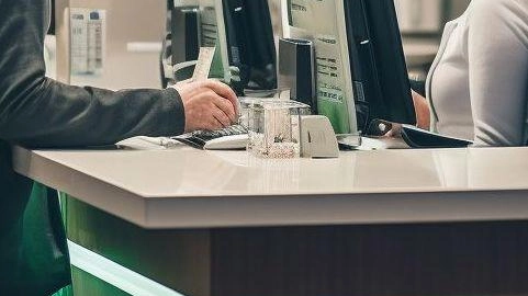Agenzie bancarie, continua la chiusura su tutto il territorio dell’Umbria Agenzie bancarie, continua la chiusura su tutto il territorio dell’Umbria