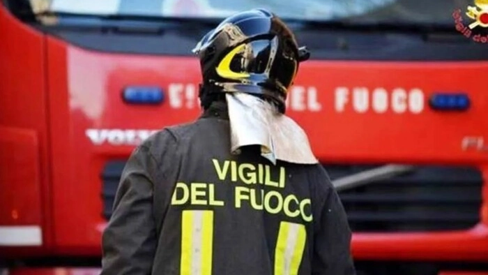 L'intervento dei vigili del fuoco L'intervento dei vigili del fuoco