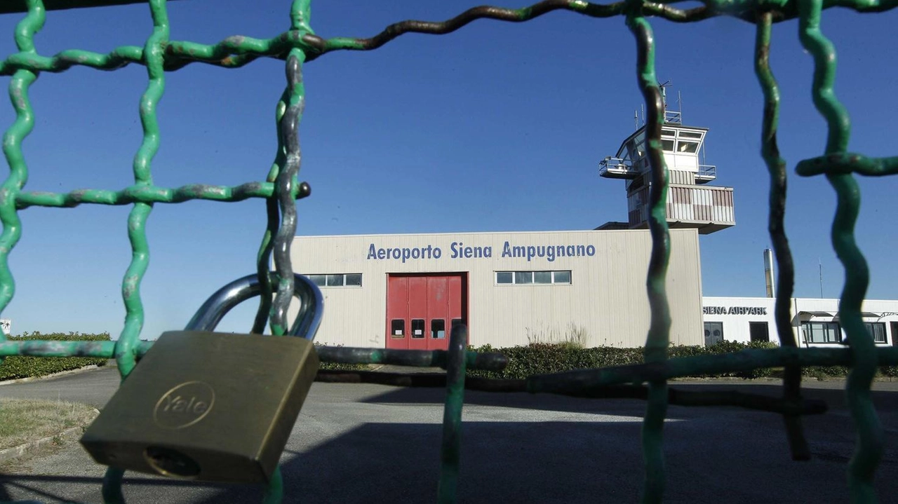 Su La Nazione si è riacceso il confronto per la riapertura del servizio. Gli imprenditori lo chiedono a gran voce. Contrario lo storico comitato. Su La Nazione si è riacceso il confronto per la riapertura del servizio. Gli imprenditori lo chiedono a gran voce. Contrario lo storico comitato.