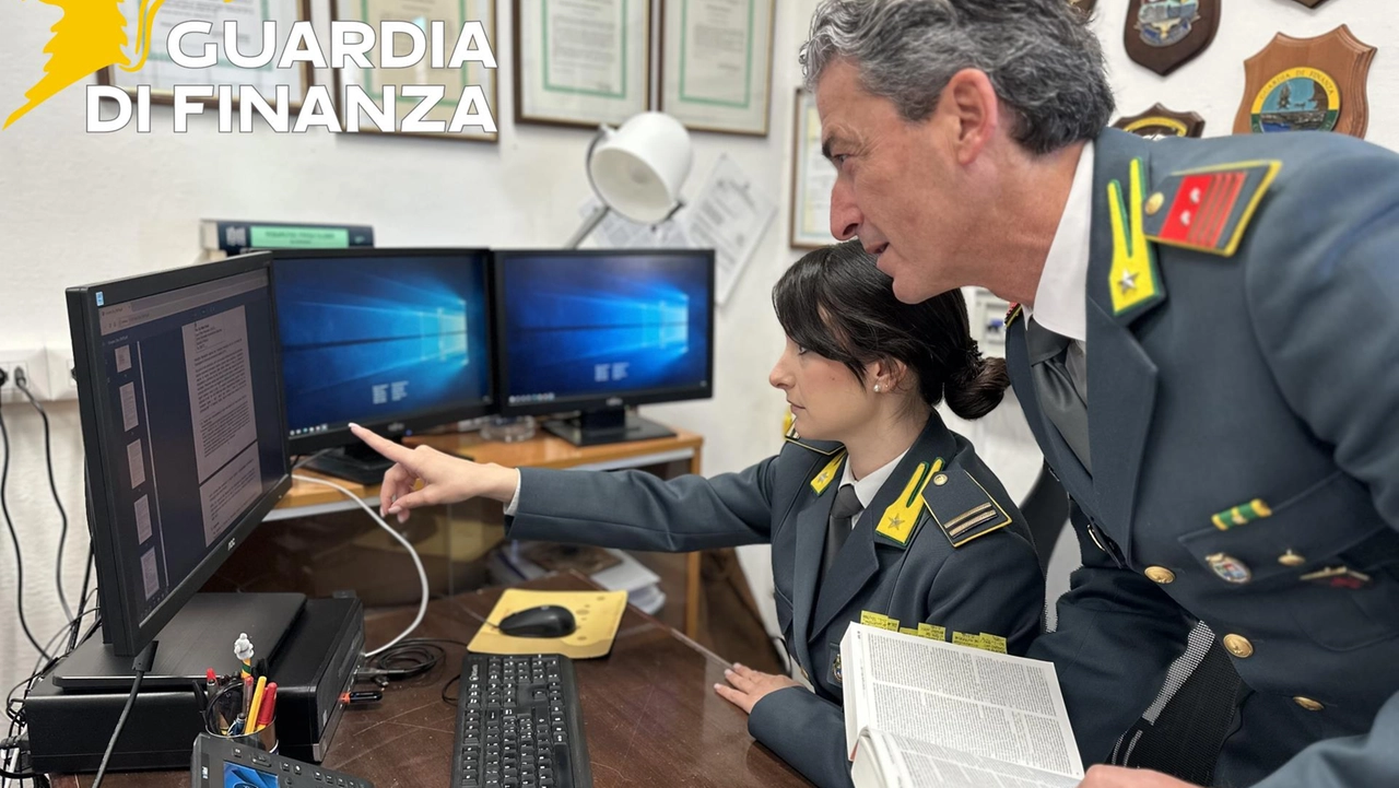 Operazione della guardia di finanza di Follonica Operazione della guardia di finanza di Follonica