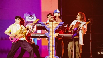 Pinguini tattici nucleari a Firenze, la scaletta del concerto