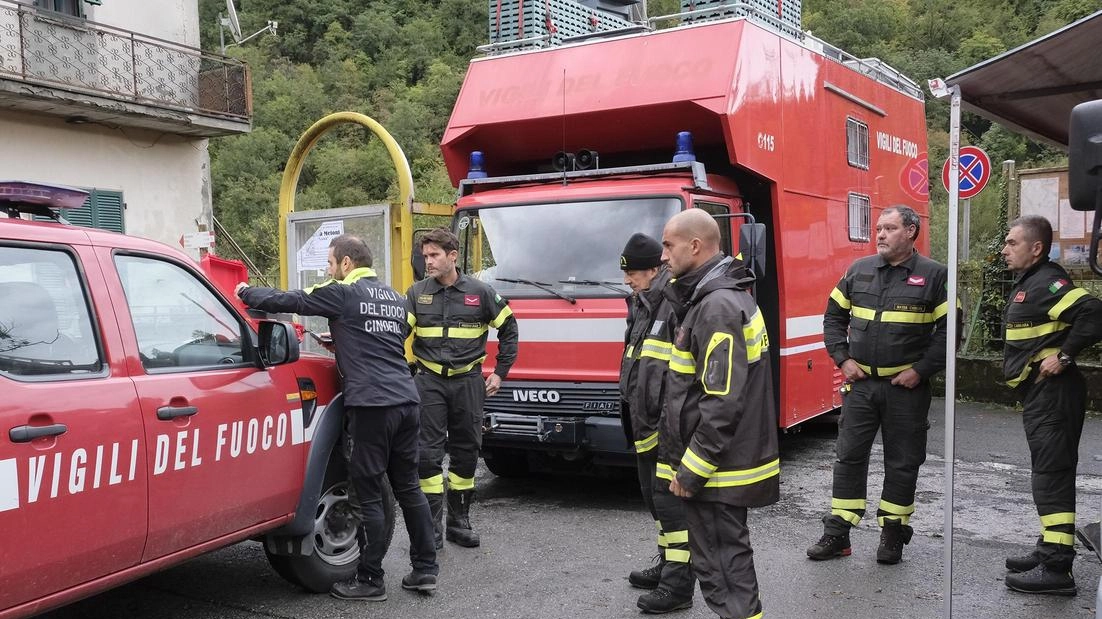 Al centro delle polemiche i disservizi telefonici registrati dai cittadini nel corso dell’ "allerta arancione". L’operatore: "Strada chiusa, intervento di ripristino saltato". Mastrini: "Problema ricorrente, più verifiche". Al centro delle polemiche i disservizi telefonici registrati dai cittadini nel corso dell’ "allerta arancione". L’operatore: "Strada chiusa, intervento di ripristino saltato". Mastrini: "Problema ricorrente, più verifiche".