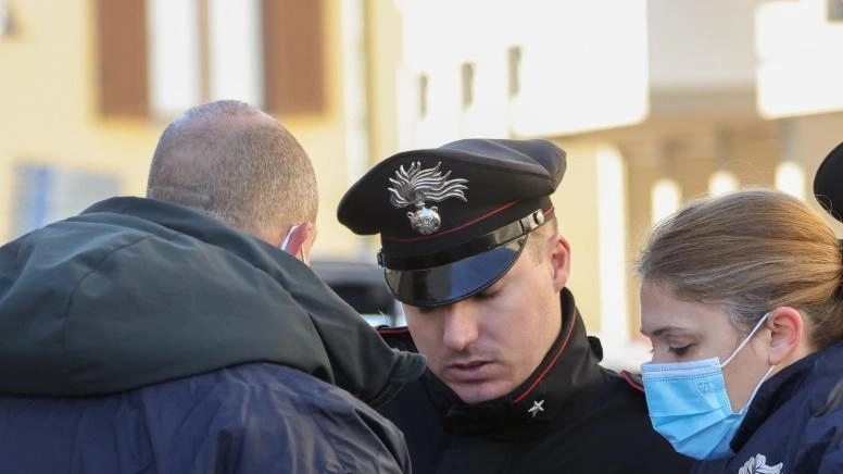 Sull’omicidio indagano i carabinieri Sull’omicidio indagano i carabinieri