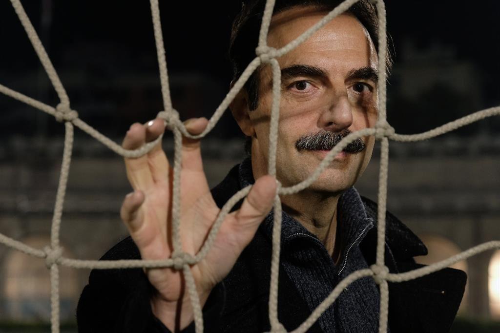 Neri Marcorè per il taglio del Nastro di Officine Social Movie