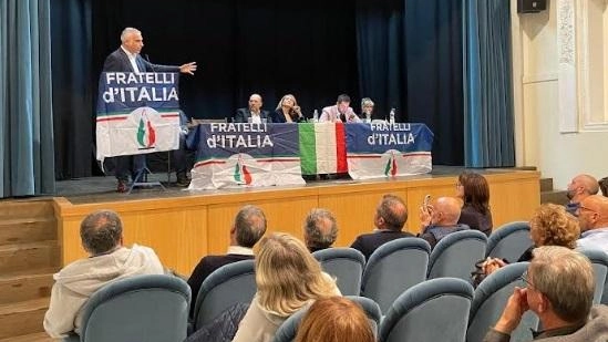 Un centinaio di persone tra amministratori locali e imprenditori del settore ha partecipato all’iniziativa a Castelfranco Un centinaio di persone tra amministratori locali e imprenditori del settore ha partecipato all’iniziativa a Castelfranco