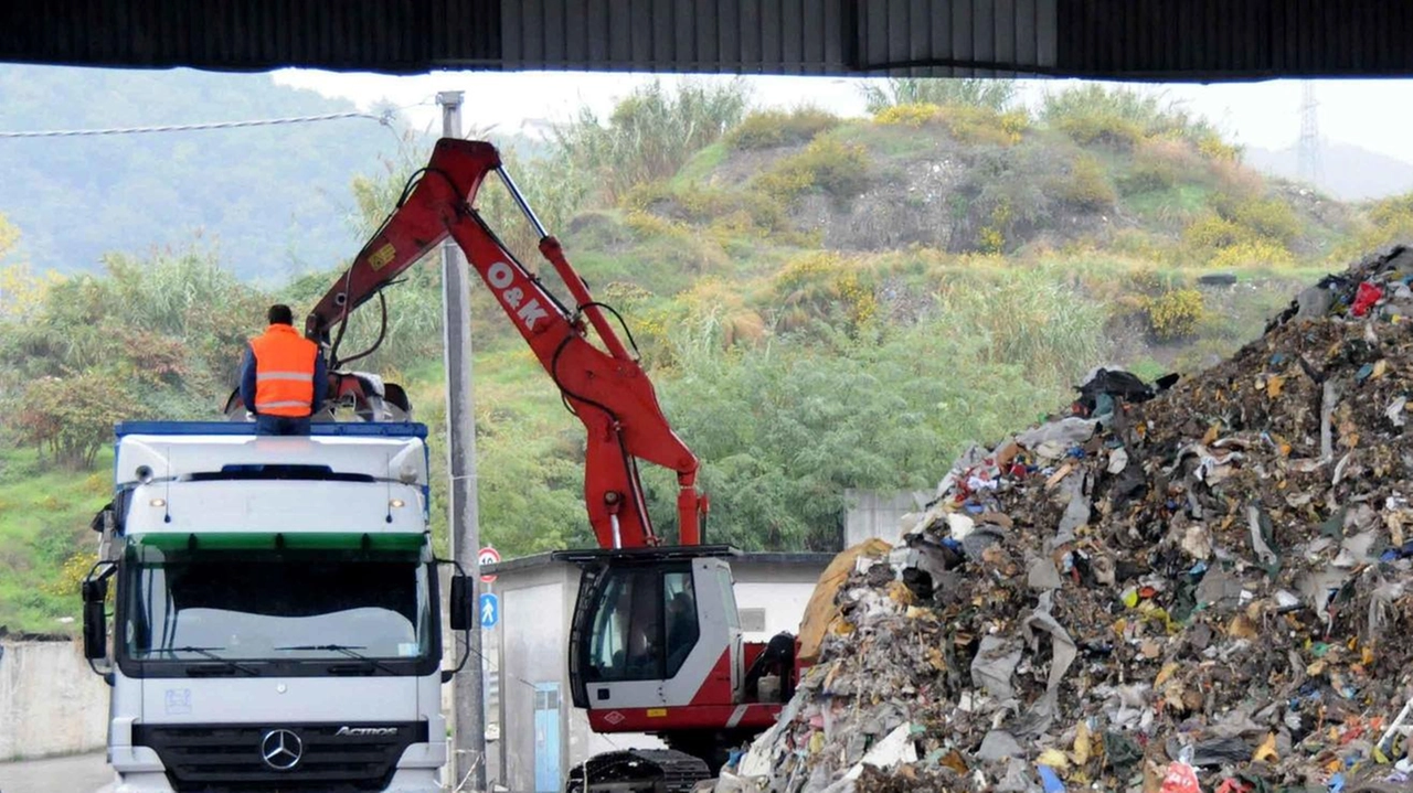 L'ingresso di Cermec in Reti Ambiente è ancora in stallo, mentre il biodigestore atteso da anni rimane un'incognita.
