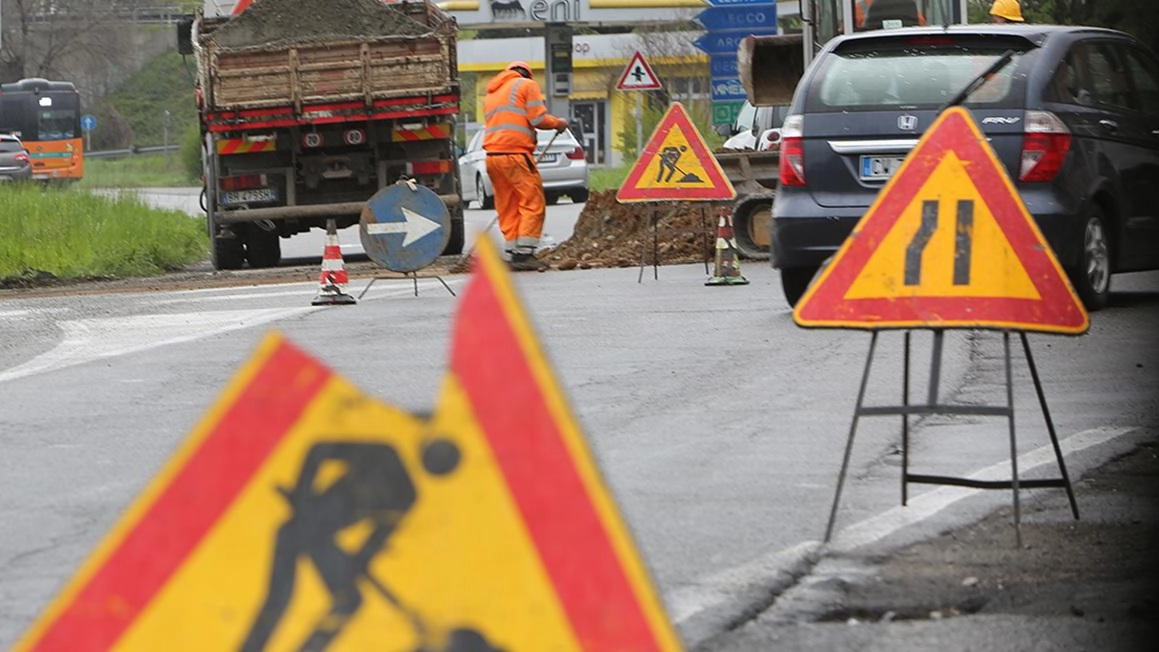 E45 e Raccordo, cantieri in arrivo. Occhio ai lavori: primi disagi estivi