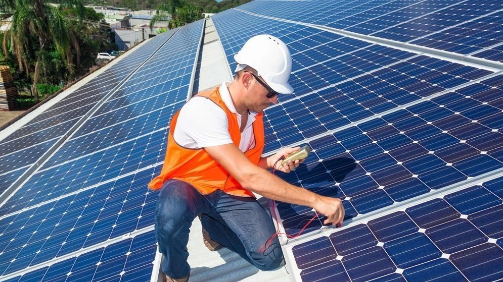 Il ministero dell’ambiente e della sicurezza ha fatto slittare la chiusura dello sportello per le richieste di incentivo sulle energie rinnovabili dal 31 marzo 2025 al 30 novembre 2025 (foto d’archivio)