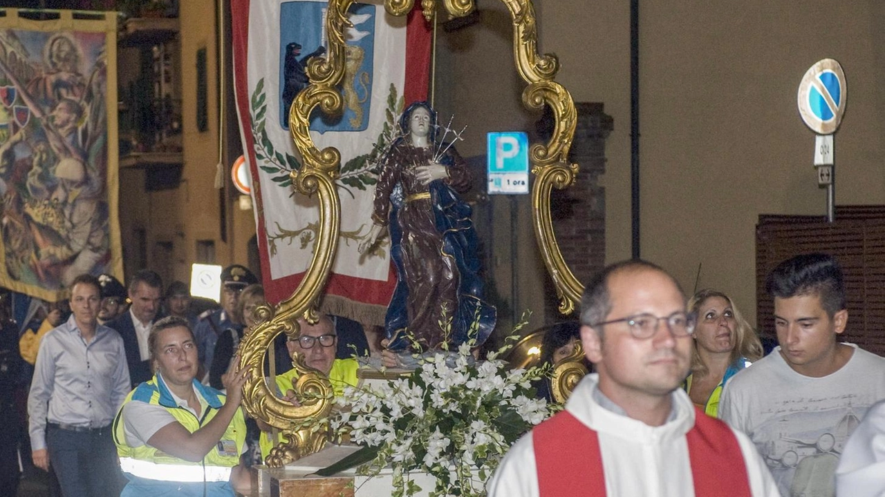 Il docu-film sulle sale da ballo figlinesi realizzato da Piero Torricelli ha fatto da anteprima all’avvio dei festeggiamenti per... Il docu-film sulle sale da ballo figlinesi realizzato da Piero Torricelli ha fatto da anteprima all’avvio dei festeggiamenti per...