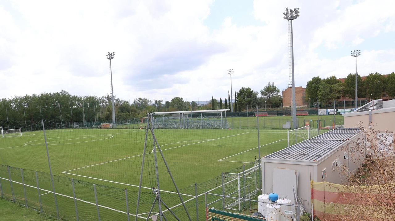 L’impianto che doveva diventare centro dell’Ac Siena è quasi ultimato. Lorè: "Siamo in dirittura d’arrivo, impegno importante dell’amministrazione". . L’impianto che doveva diventare centro dell’Ac Siena è quasi ultimato. Lorè: "Siamo in dirittura d’arrivo, impegno importante dell’amministrazione". .