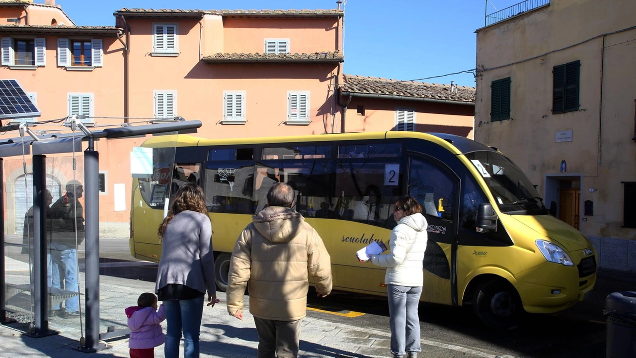 Uno scuolabus di Autolinee Toscane Uno scuolabus di Autolinee Toscane