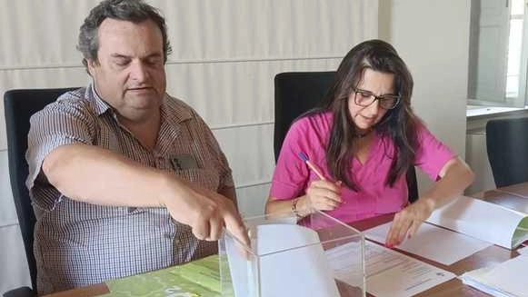 Il consigliere delegato alla cultura Adolfo Del Soldato ’pesca’ i nominativi dei giurati popolari del Plm 2024 Il consigliere delegato alla cultura Adolfo Del Soldato ’pesca’ i nominativi dei giurati popolari del Plm 2024