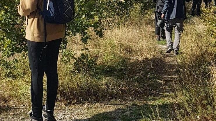 Giornata delle Alpi Apuane. Trekking e meditazione. Percorso di yoga a... tappe Giornata delle Alpi Apuane. Trekking e meditazione. Percorso di yoga a... tappe