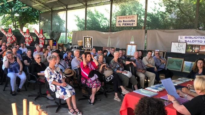 L’appuntamento con gli autori del mercoledì dopo la festa di compleanno: letteratura e musica. L’appuntamento con gli autori del mercoledì dopo la festa di compleanno: letteratura e musica.