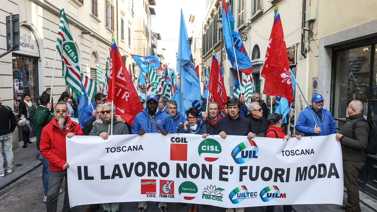 Lo sciopero del settore della moda la settimana scorsa a Firenze Lo sciopero del settore della moda la settimana scorsa a Firenze